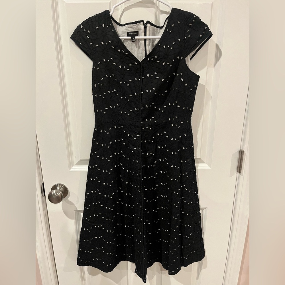 Talbots Size 4 Black and White Dress